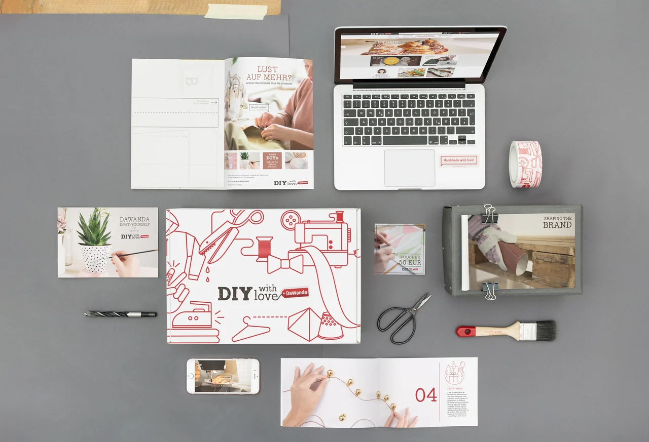 DaWanda DIY with love: website, print, packaging, vouchers and craft tools.